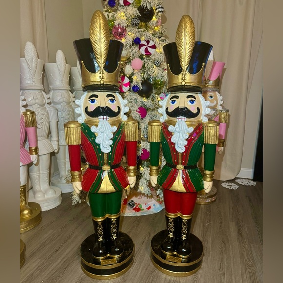 JUMBO DIY 5’3FT Nutcracker - SOLID WHITE - Picture 5 of 8